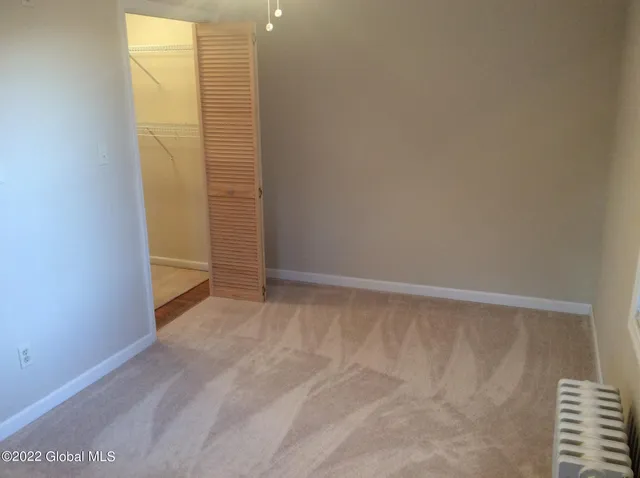 $750,000 | 36 The Concourse, Bethlehem, NY 12203