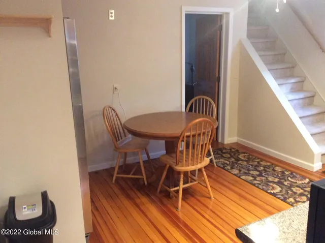 $750,000 | 36 The Concourse, Bethlehem, NY 12203