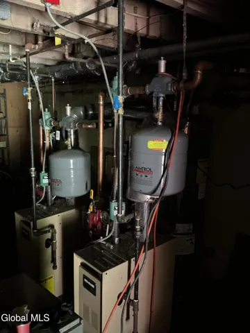 $750,000 | 36 The Concourse, Bethlehem, NY 12203