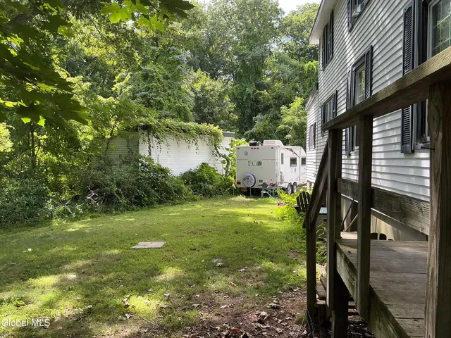 $750,000 | 36 The Concourse, Bethlehem, NY 12203