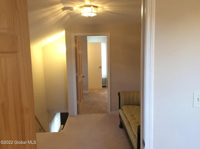 $750,000 | 36 The Concourse, Bethlehem, NY 12203