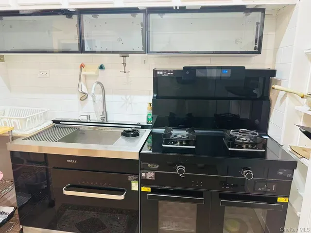 a close view of stove