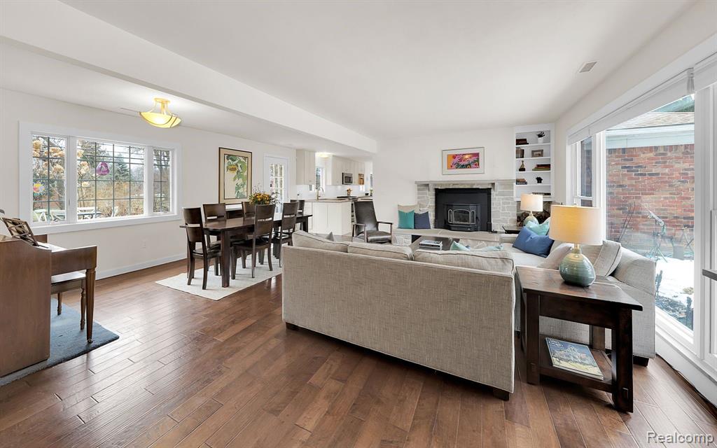 2763 West Avon Road Rochester Hills, MI 48309 - Photo 7 of 45