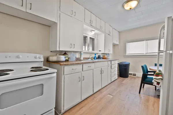 $169,900 | 101 West Arndt Street, Fond du Lac, WI 54935