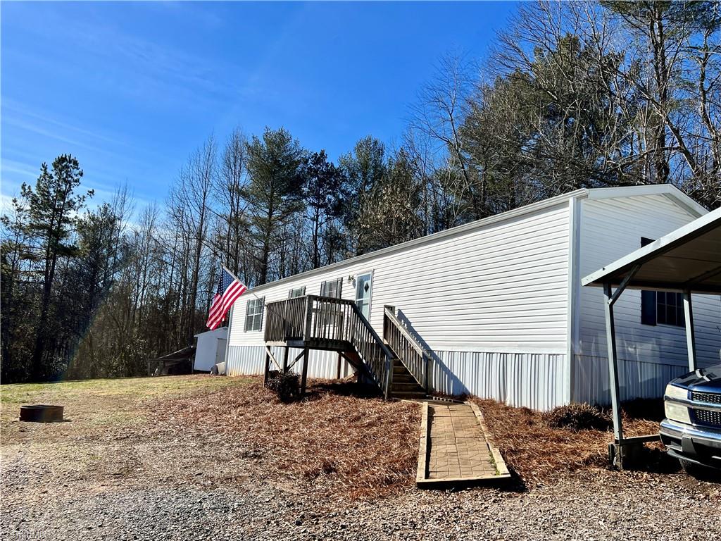 326 Huffman Fork Road Purlear, NC 28665 - Photo 1 of 25 Gallery Image 1