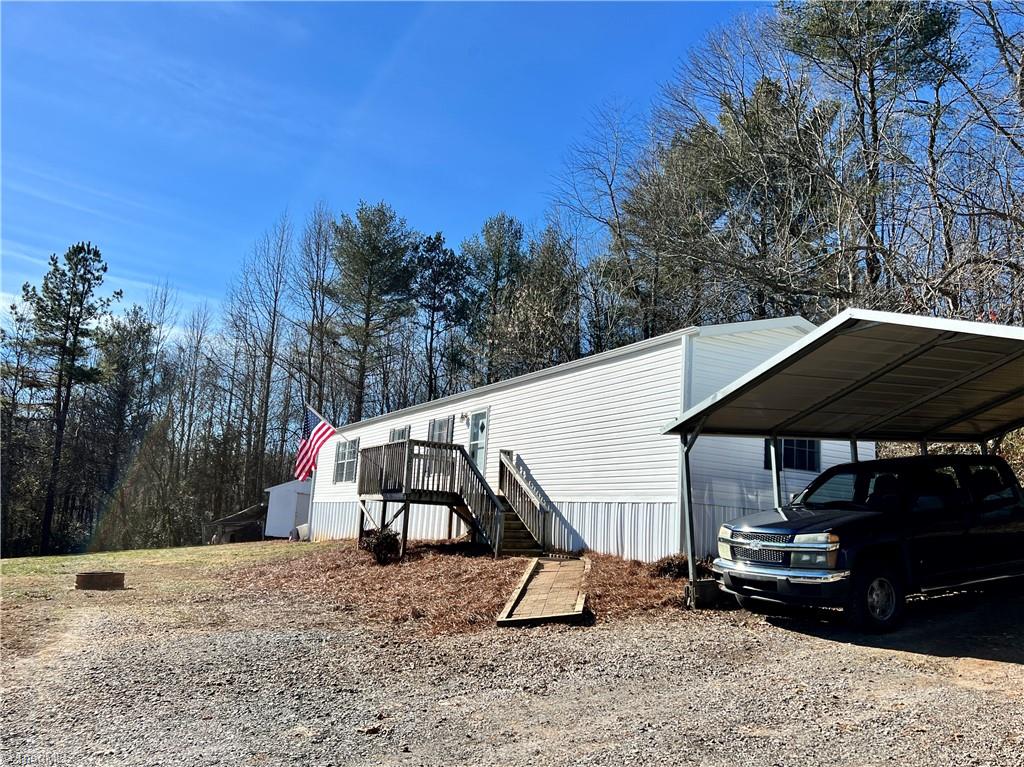 326 Huffman Fork Road Purlear, NC 28665 - Photo 2 of 25 Gallery Image 2