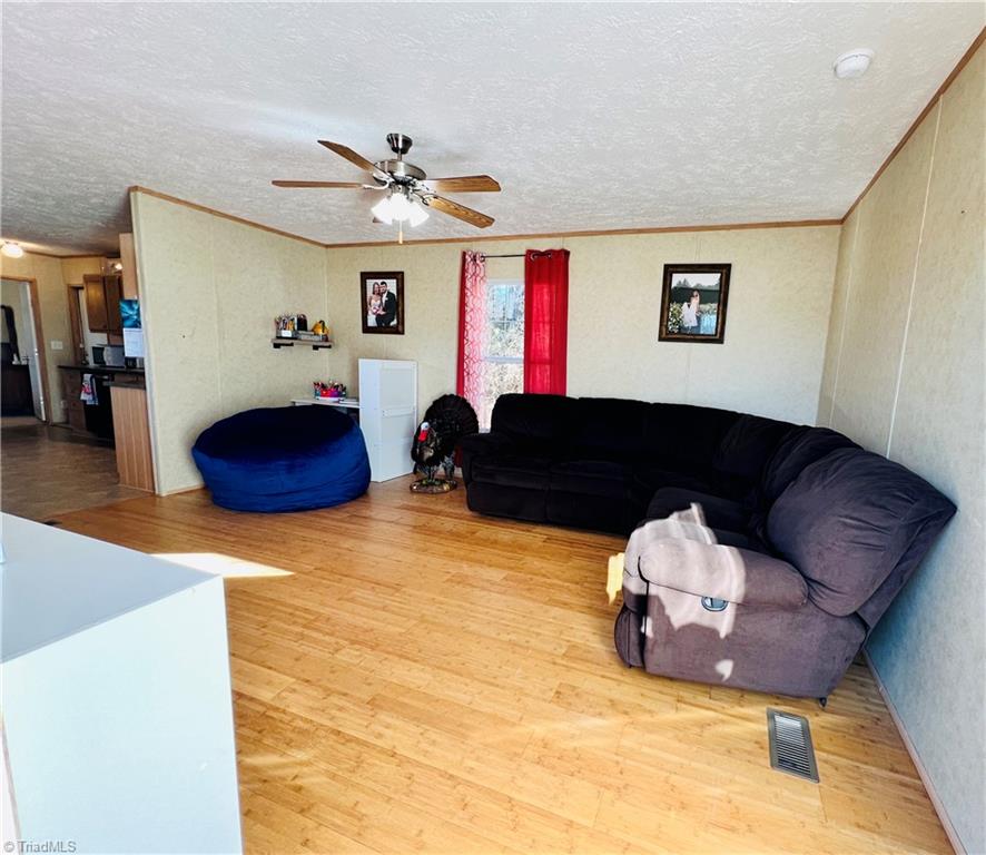 326 Huffman Fork Road Purlear, NC 28665 - Photo 7 of 25 Gallery Image 7