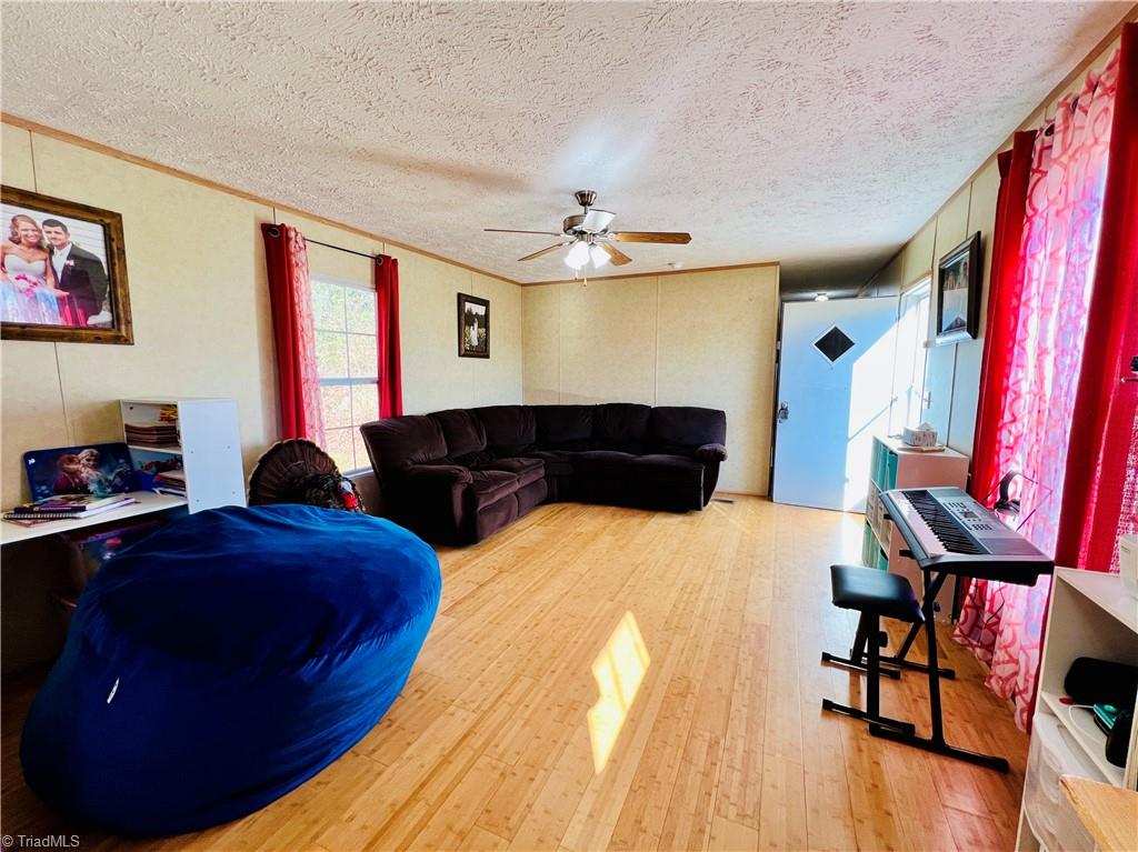 326 Huffman Fork Road Purlear, NC 28665 - Photo 8 of 25 Gallery Image 8