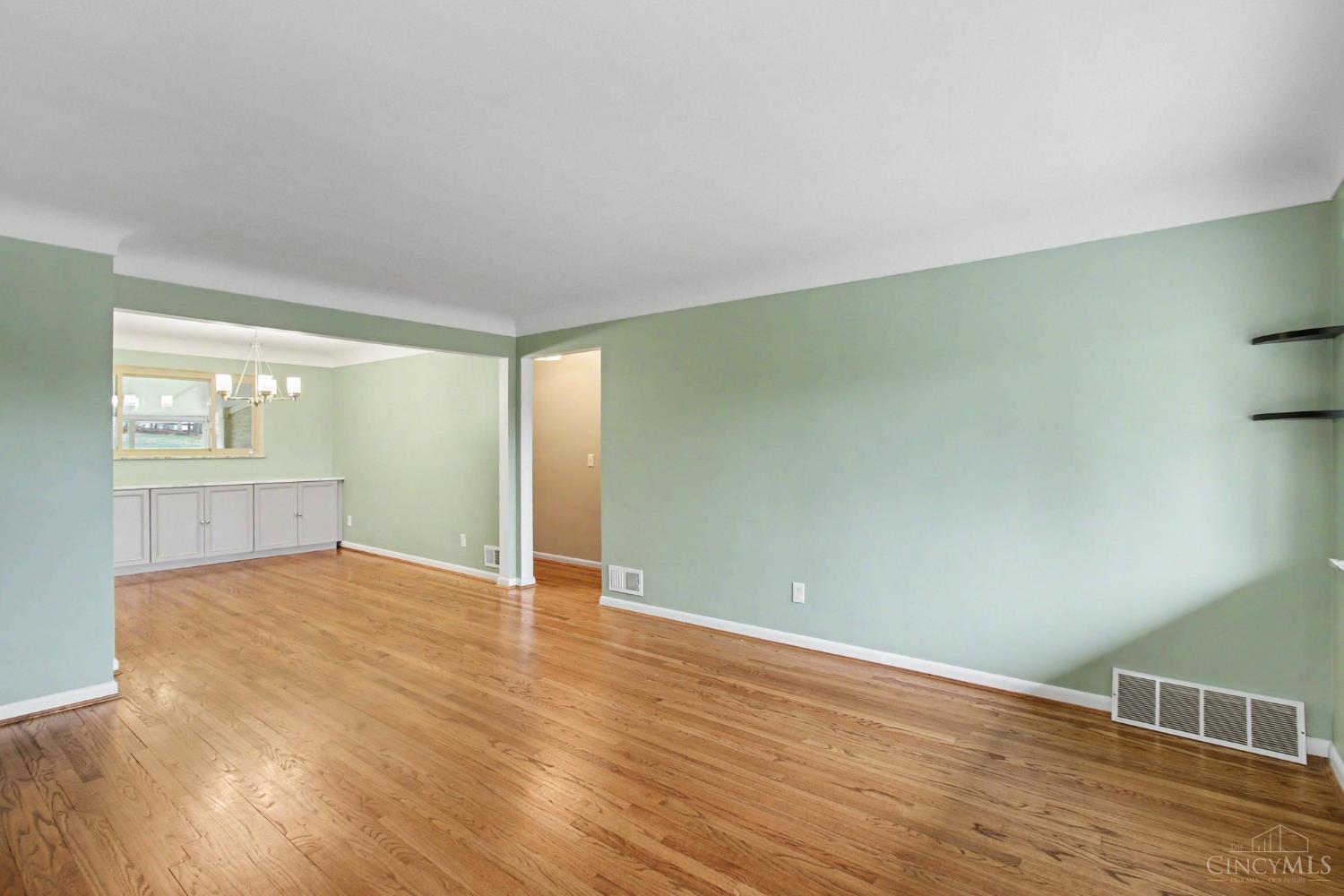 6150 Wilmer Road Cincinnati, OH 45247 - Photo 17 of 42 Gallery Image 17