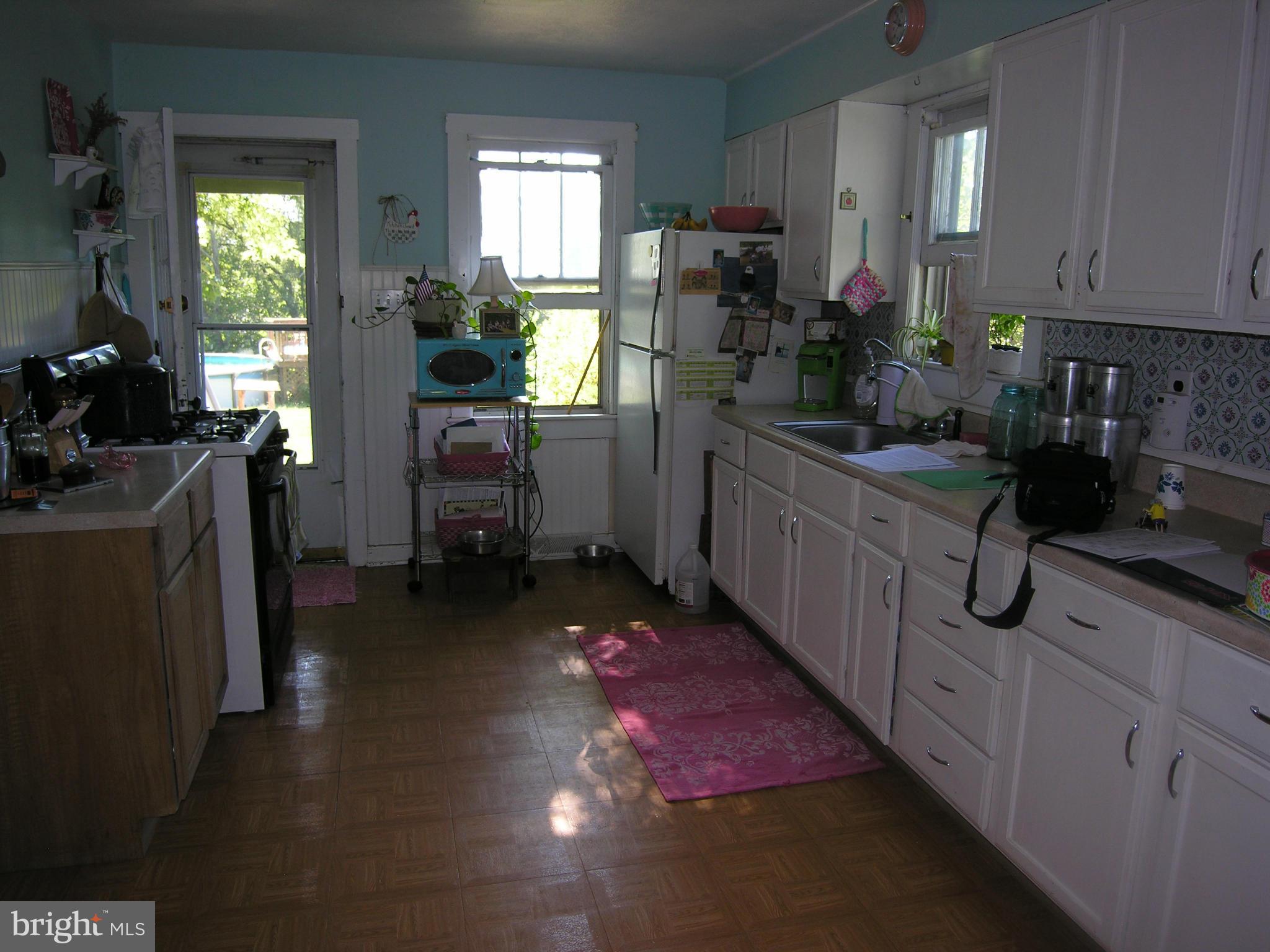 Kitchen to back porch