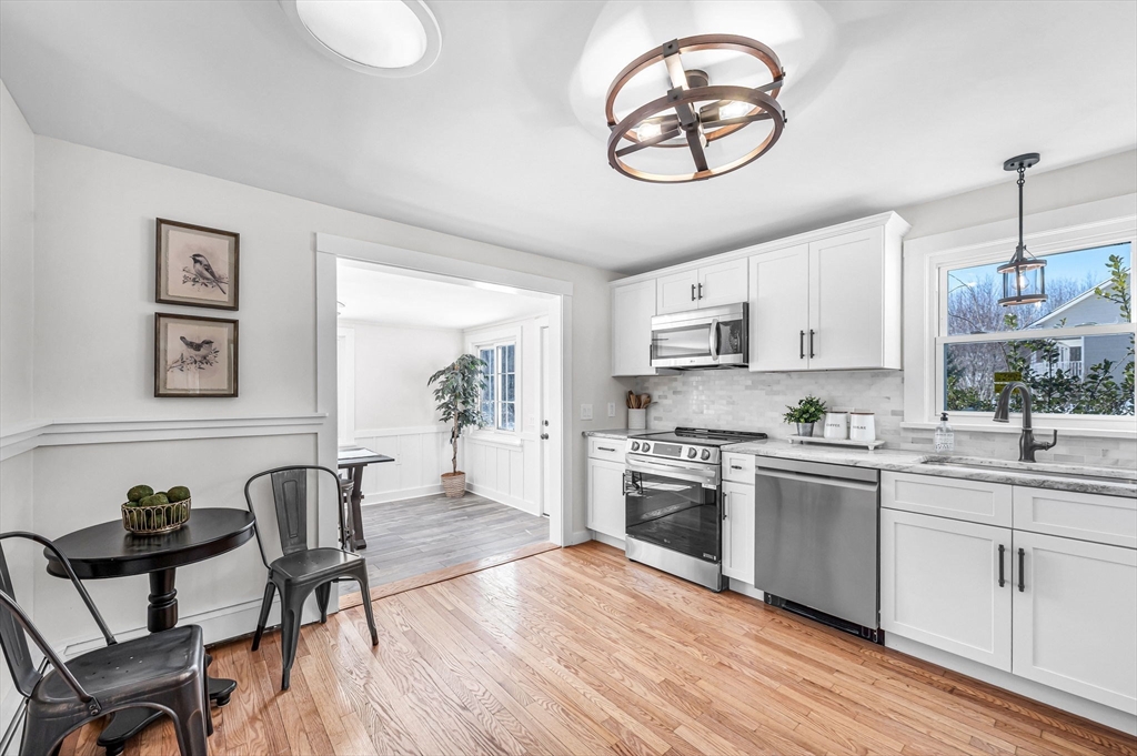 285 Granby Road Belchertown, MA 01007 - Photo 8 of 37