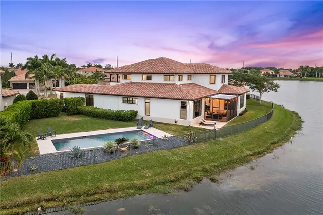 $2,250,000 | 8691 Waterview Terrace, Parkland, FL 33076