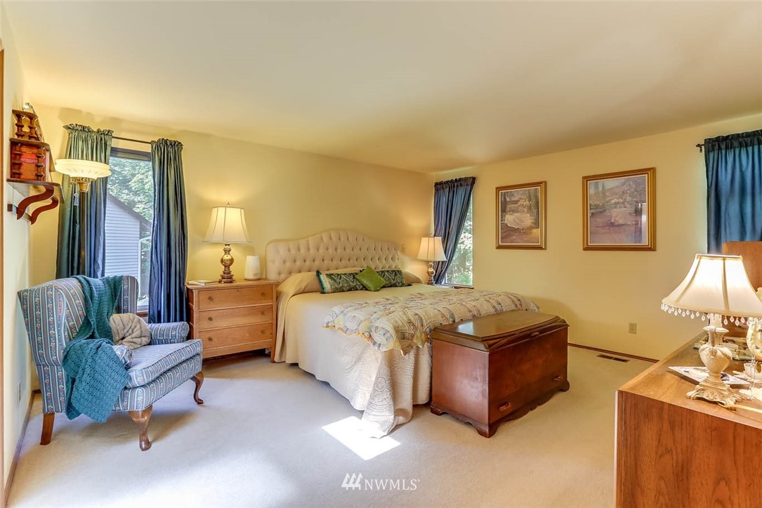 13308 Southeast 184th Street Renton, WA 98058 - Photo 14 of 28 Gallery Image 14