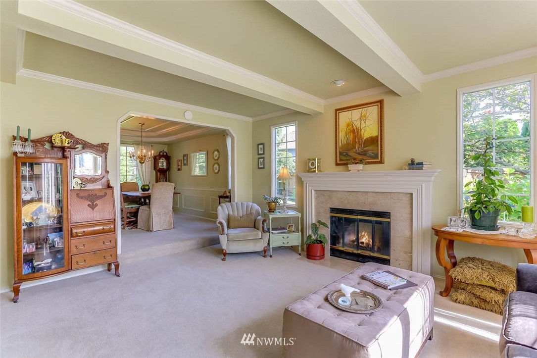 13308 Southeast 184th Street Renton, WA 98058 - Photo 3 of 28 Gallery Image 3