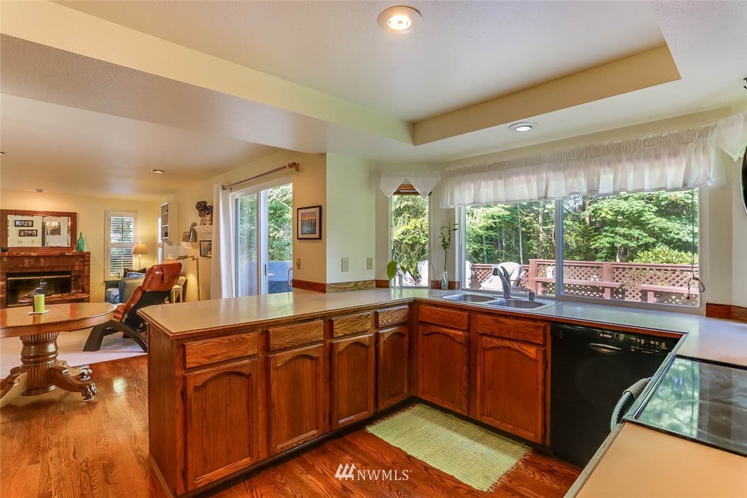 13308 Southeast 184th Street Renton, WA 98058 - Photo 10 of 28 Gallery Image 10