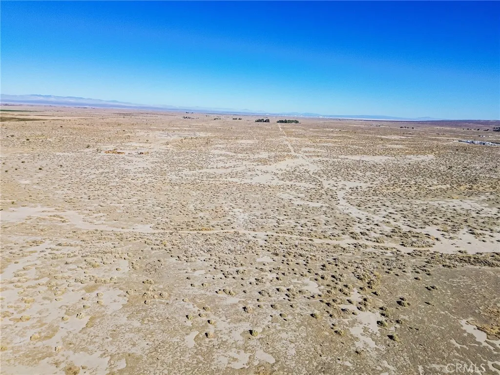 125 Lancaster Street East Lancaster, CA 93535 - Photo 24 of 43