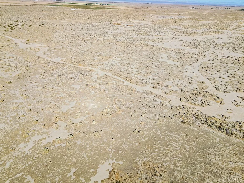 125 Lancaster Street East Lancaster, CA 93535 - Photo 25 of 43