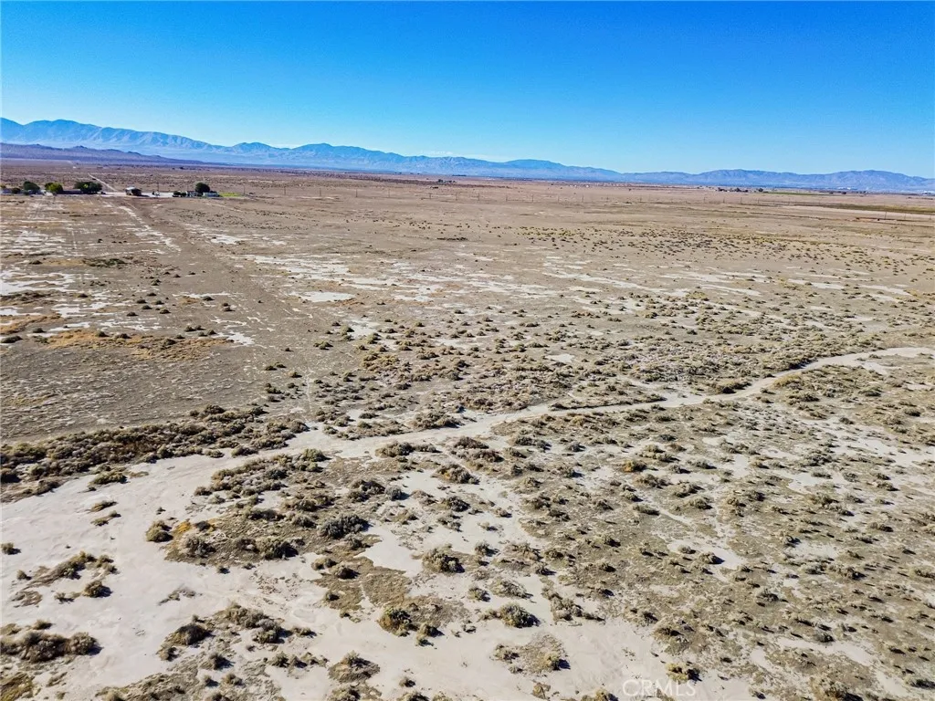 125 Lancaster Street East Lancaster, CA 93535 - Photo 29 of 43 a view of an ocean beach