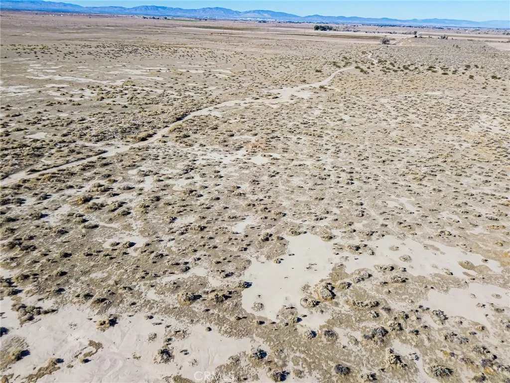 125 Lancaster Street East Lancaster, CA 93535 - Photo 30 of 43