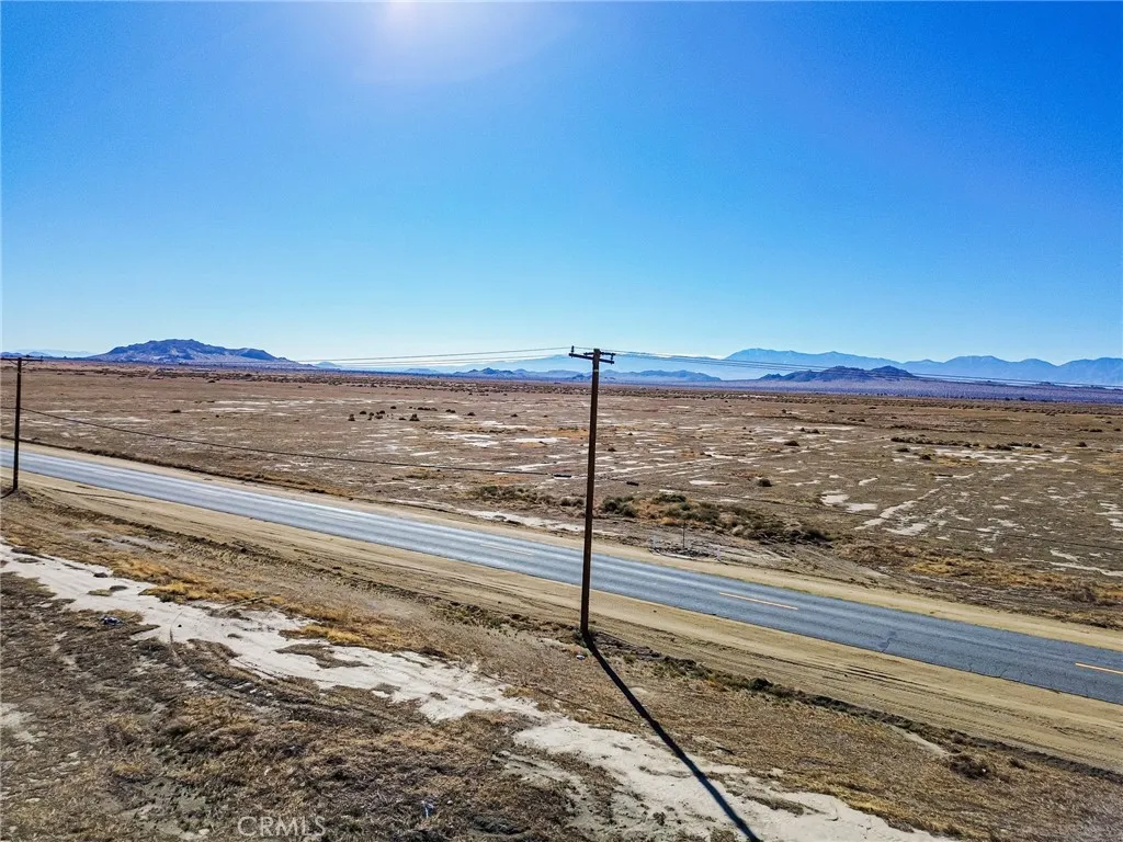 125 Lancaster Street East Lancaster, CA 93535 - Photo 41 of 43