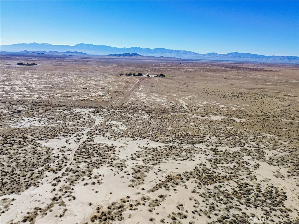 125 Lancaster Street East Lancaster, CA 93535 - Photo 10 of 43 a view of ocean with sunset