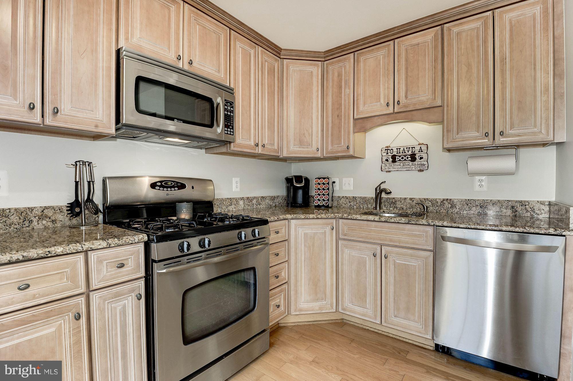 8090 Barcarole Court Springfield, VA 22153 - Photo 24 of 48