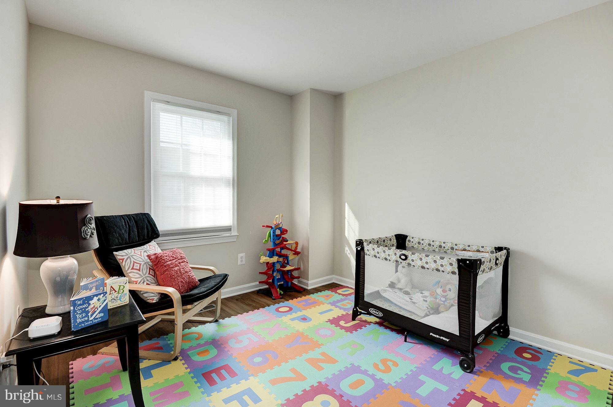 8090 Barcarole Court Springfield, VA 22153 - Photo 39 of 48 3rd bedroom