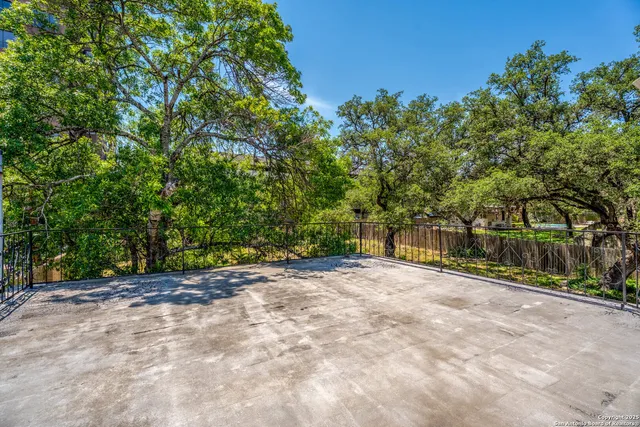 $415,000 | 8535 Norwich Drive, San Antonio, TX 78217