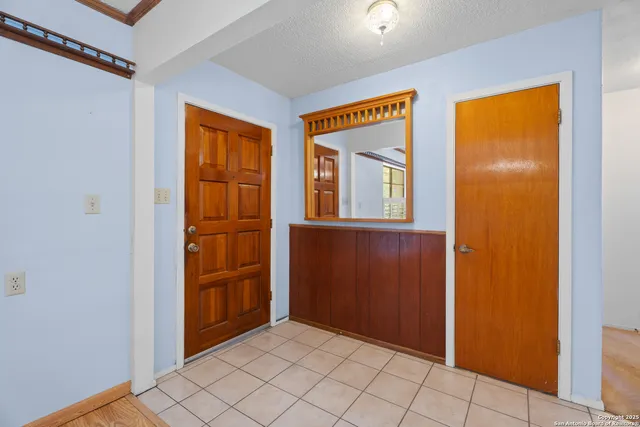 $415,000 | 8535 Norwich Drive, San Antonio, TX 78217