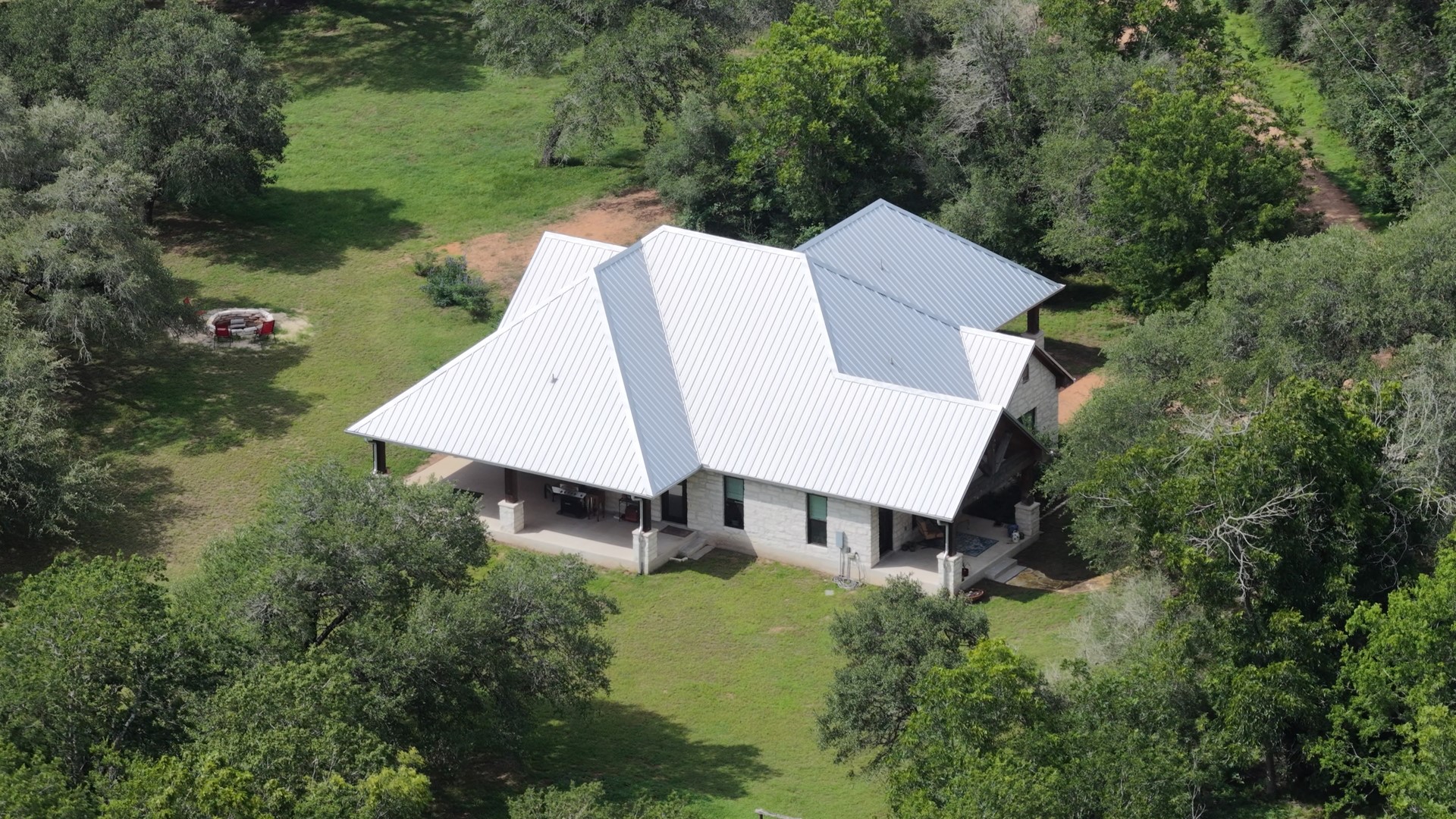 2656 River Bend Road Smithville, TX 78957 - Photo 2 of 40