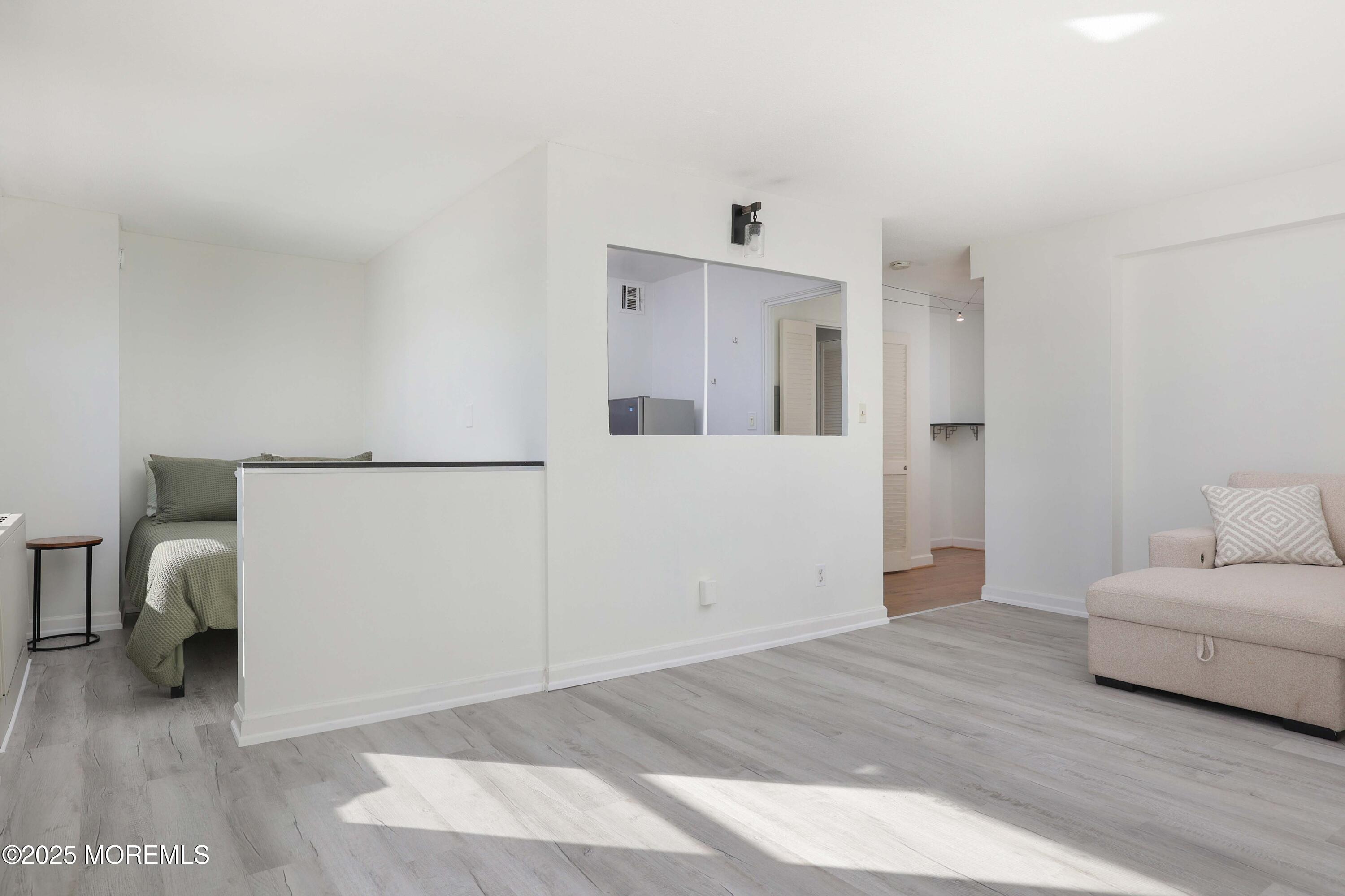 28 Riverside Avenue, Unit 7D Red Bank, NJ 07701 - Photo 20 of 28 758A5511