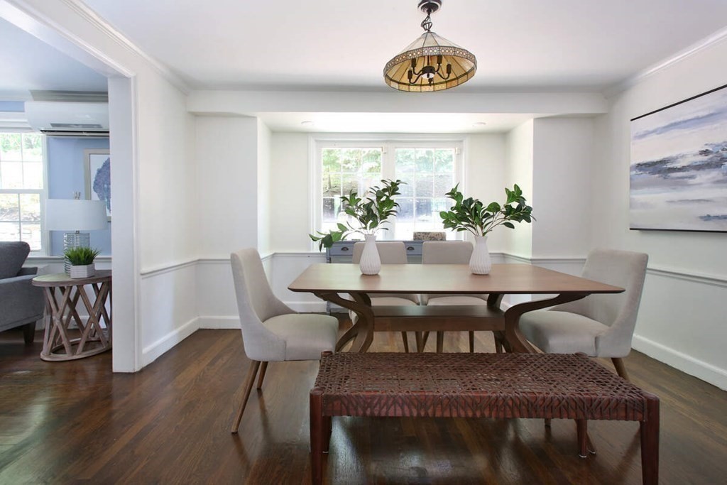 232 Collins Road Newton, MA 02468 - Photo 11 of 20