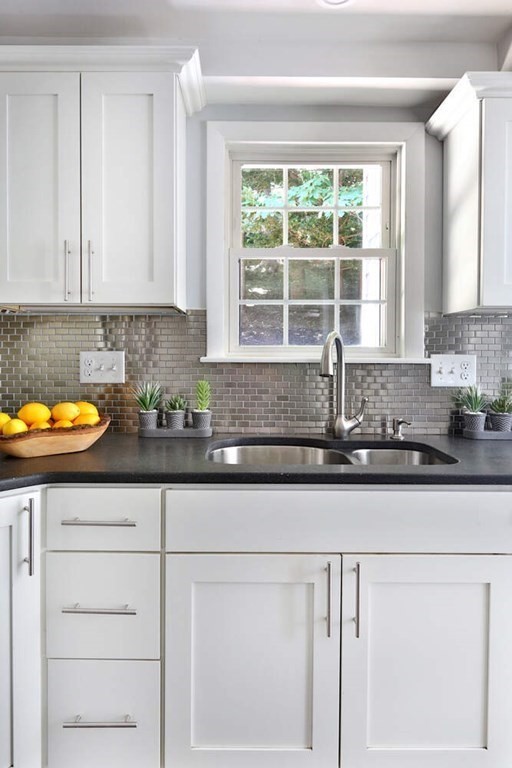 232 Collins Road Newton, MA 02468 - Photo 9 of 20