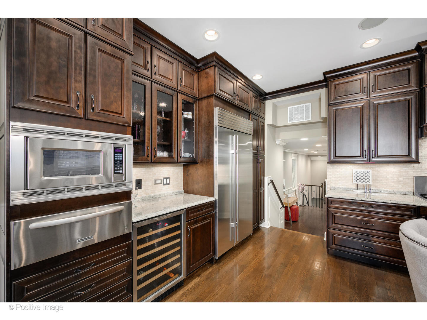 862 West Roscoe Street, Unit 1 Chicago, IL 60657 - Photo 22 of 39