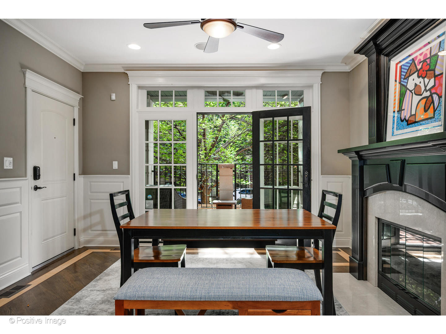 862 West Roscoe Street, Unit 1 Chicago, IL 60657 - Photo 8 of 39
