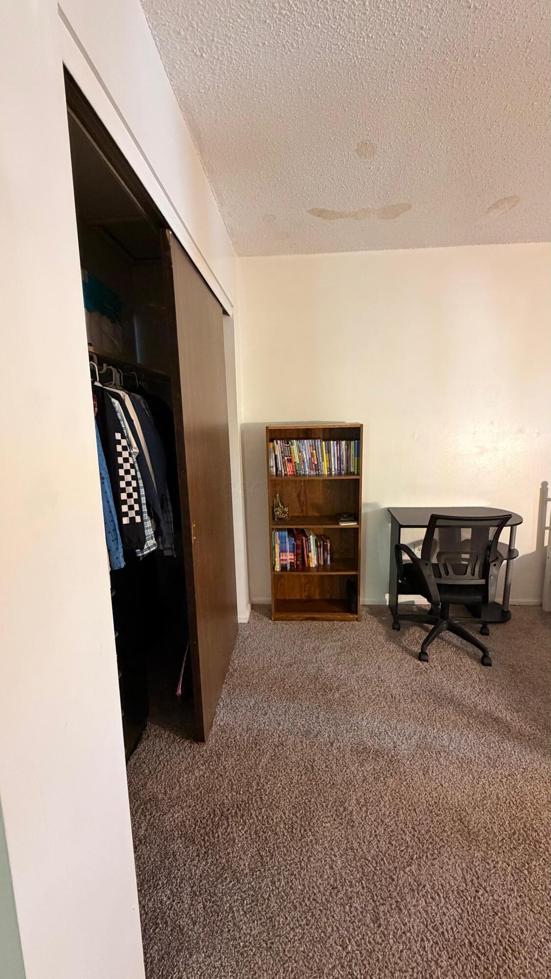 1373 South Waggoner Road, Unit 66 Reynoldsburg, OH 43068 - Photo 4 of 25 Bedroom 1