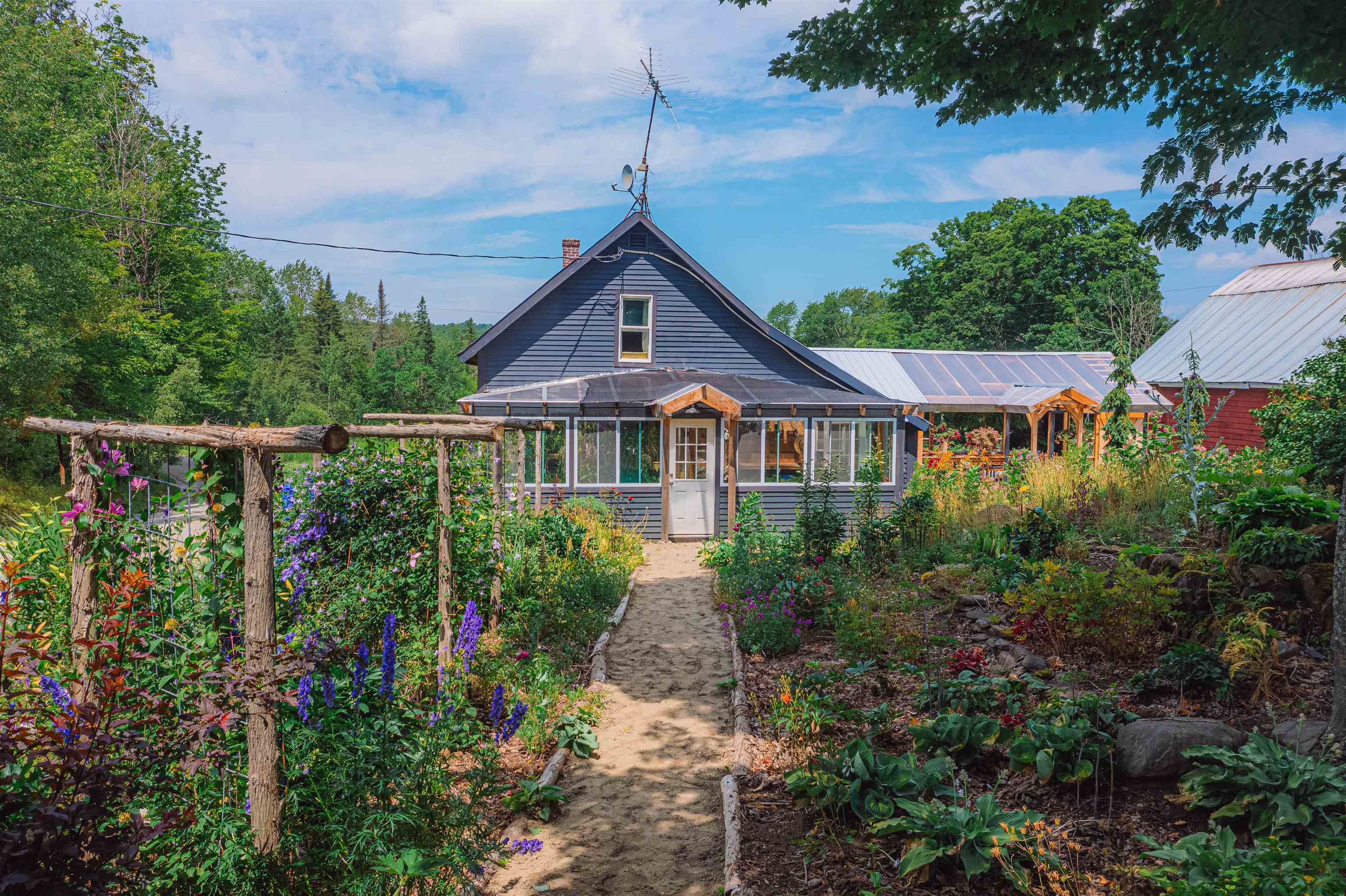 3118 West Glover Road Barton, VT 05822 - Photo 3 of 38