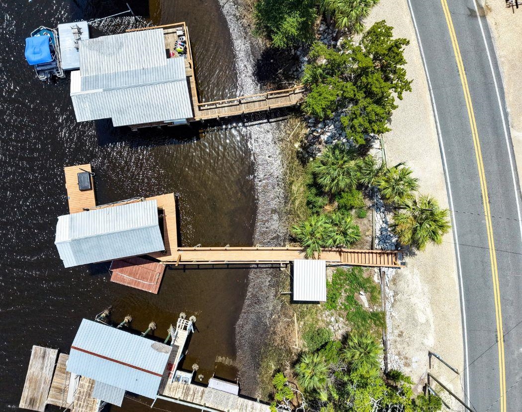 606 Riverside Drive Steinhatchee, FL 32359 - Photo 7 of 24