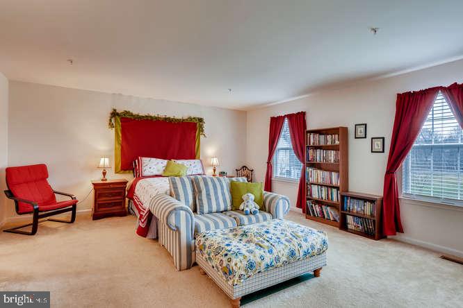901 McCune Road Baltimore, MD 21220 - Photo 12 of 28 Master suite is spacious