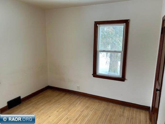 1992 East 25th Street Hibbing, MN 55746 - Photo 13 of 23