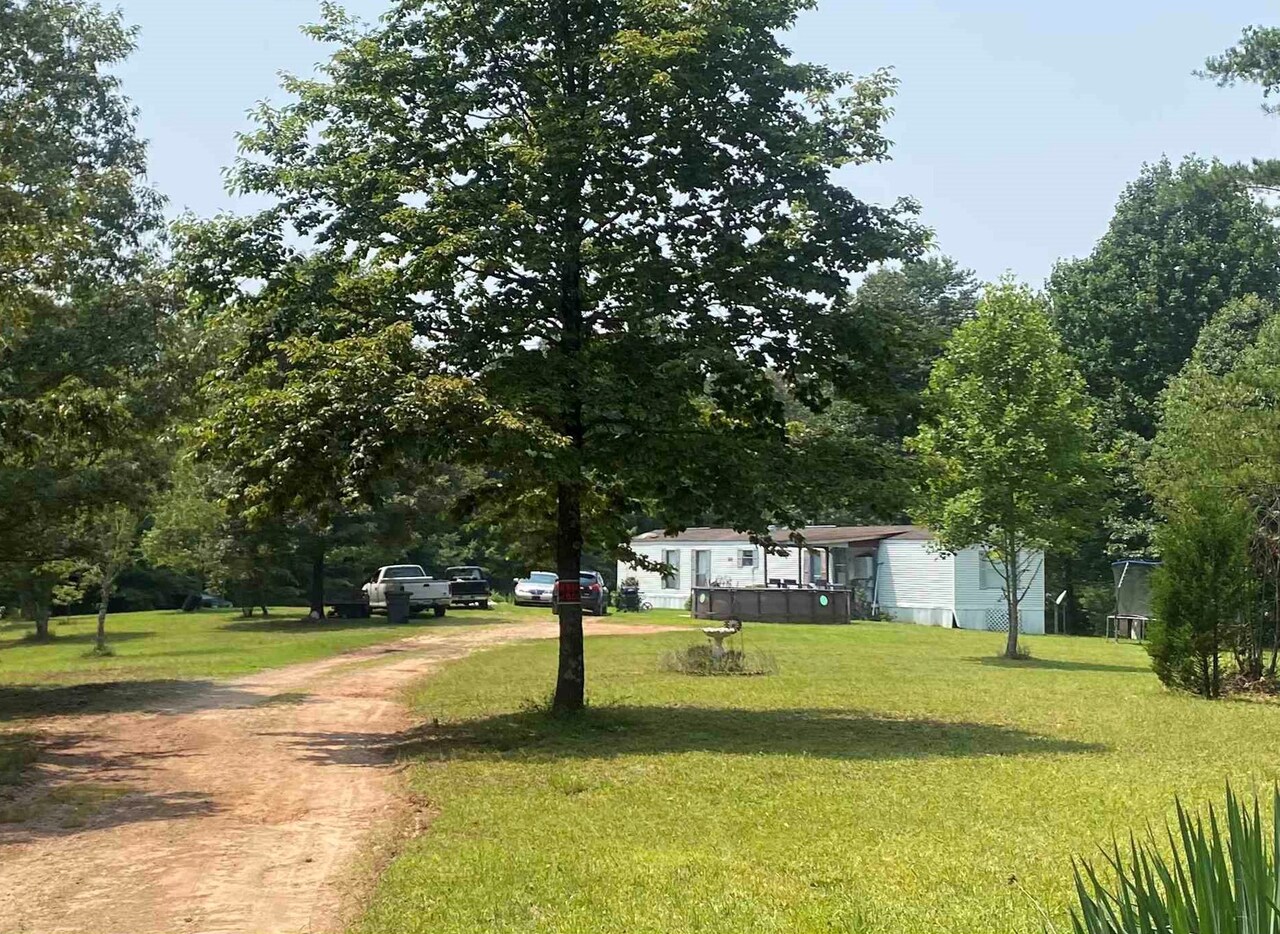 329 Arlo Todd Road Toccoa, GA 30577 - Photo 1 of 1 Gallery Image 1