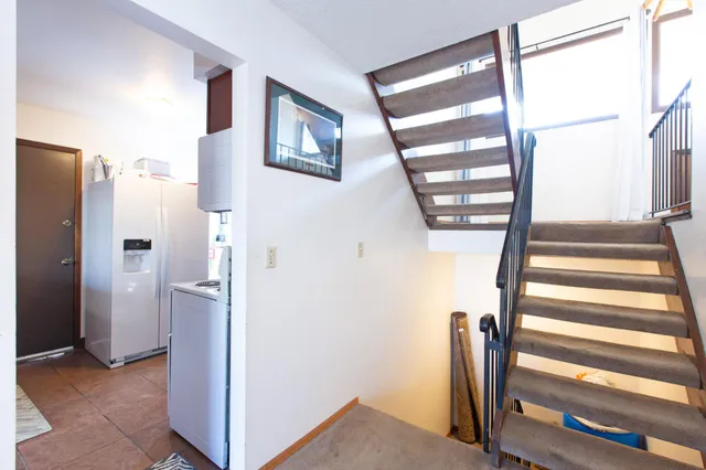 $250,000 | 3778 Grey Dove Lane, Eagan, MN 55122