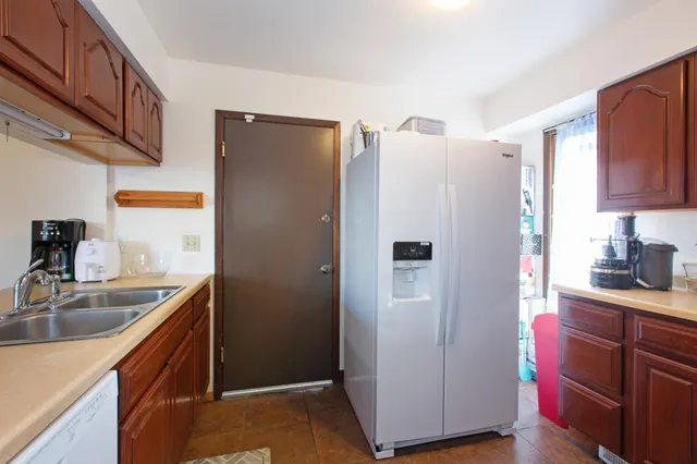 $250,000 | 3778 Grey Dove Lane, Eagan, MN 55122