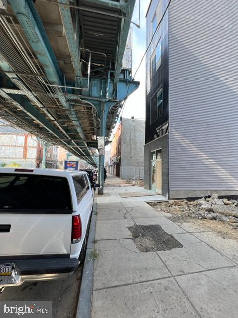 2256 North Front Street Philadelphia, PA 19133 - Photo 5 of 10 a view of garage