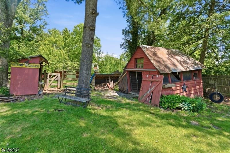 60 Pleasant Run Road Flemington, NJ 08822 - Photo 34 of 48