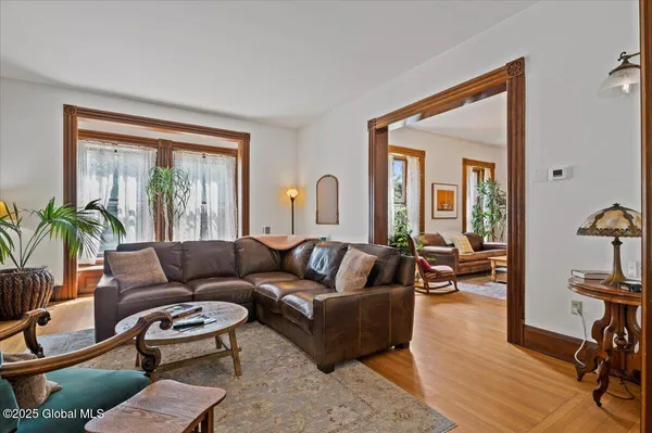 $3,250,000 | 605 North Broadway, Saratoga Springs, NY 12866