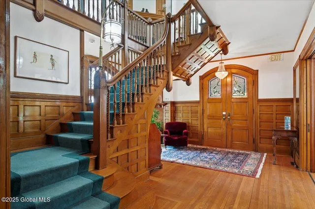 $3,500,000 | 605 North Broadway, Saratoga Springs, NY 12866