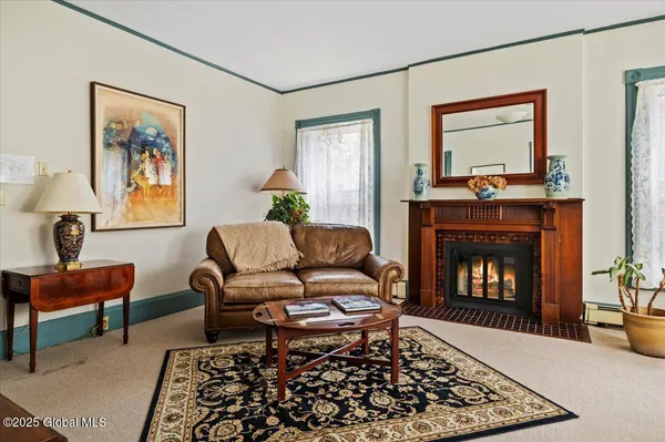 $3,250,000 | 605 North Broadway, Saratoga Springs, NY 12866