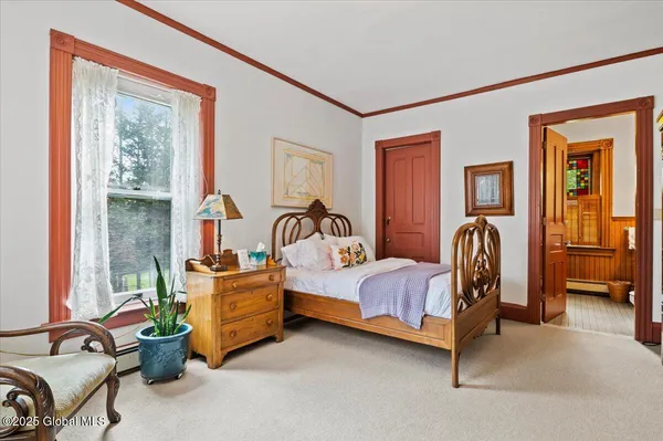 $3,250,000 | 605 North Broadway, Saratoga Springs, NY 12866