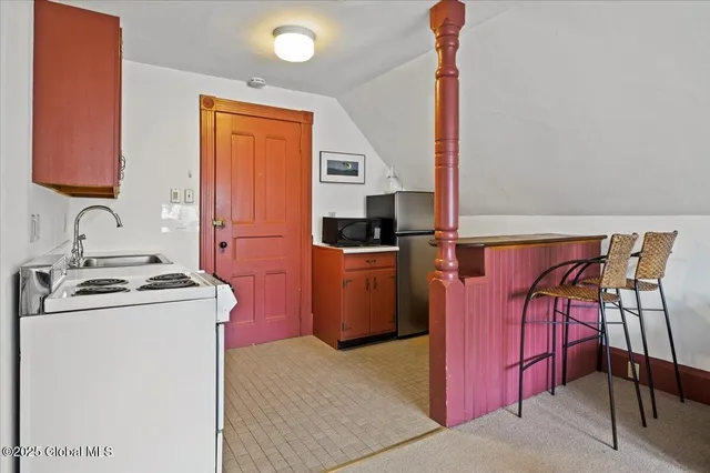 $3,500,000 | 605 North Broadway, Saratoga Springs, NY 12866